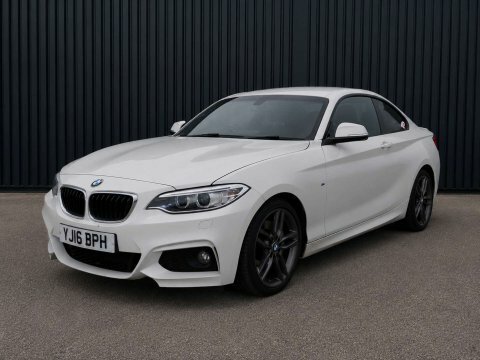 BMW 2 Series 2.0 218D M YJ16BPH White #5