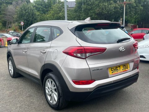 Hyundai Tucson 1.6 Gdi Blue SH67JDU White #6