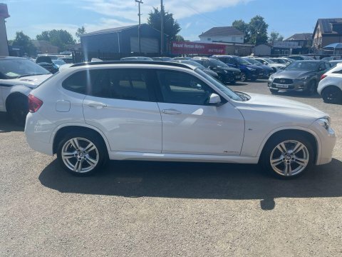 BMW X1  Black #4