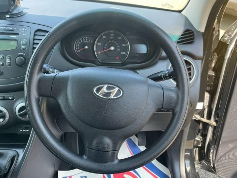 Hyundai I10 Classic White #11
