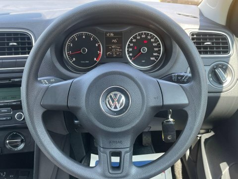 Volkswagen Polo Hatchback Red #20