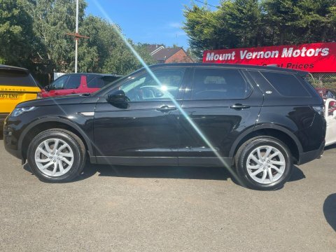 Land Rover Discovery Sport 2.0 Td4 Se Black #4