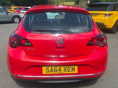 Vauxhall Astra 1.4 16V Sri Red #5