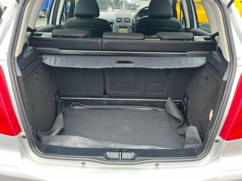 Mercedes-Benz A Class A160 1.4 Blueefficiency Silver #13