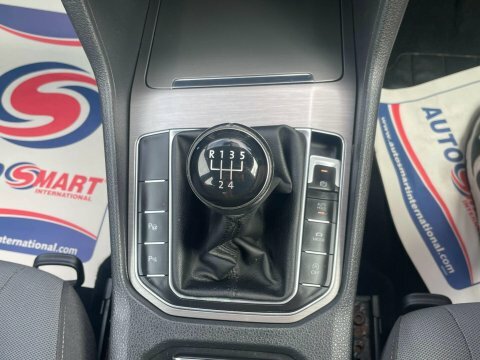 Volkswagen Golf SV Gt Black #19