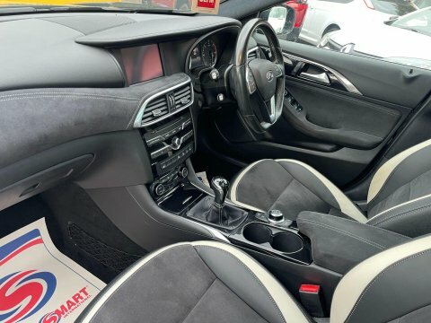 Infiniti Q30  Grey #24