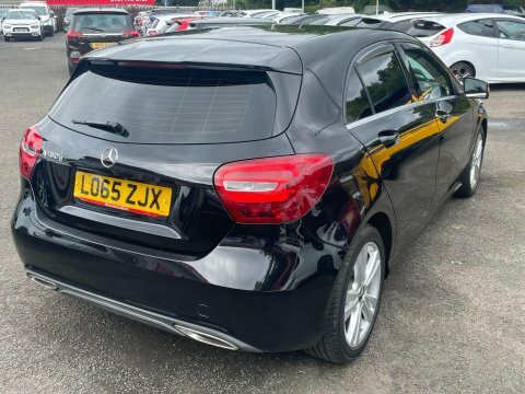 Mercedes-Benz A Class 1.5 A180d Sport Black #6