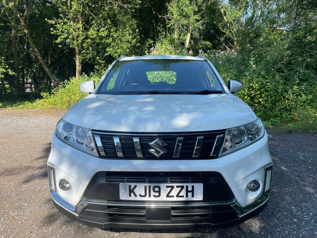 Suzuki Vitara Suv 1.0 Boosterjet Sz4 Euro 6 Ss 201919 KJ19ZZH White #2