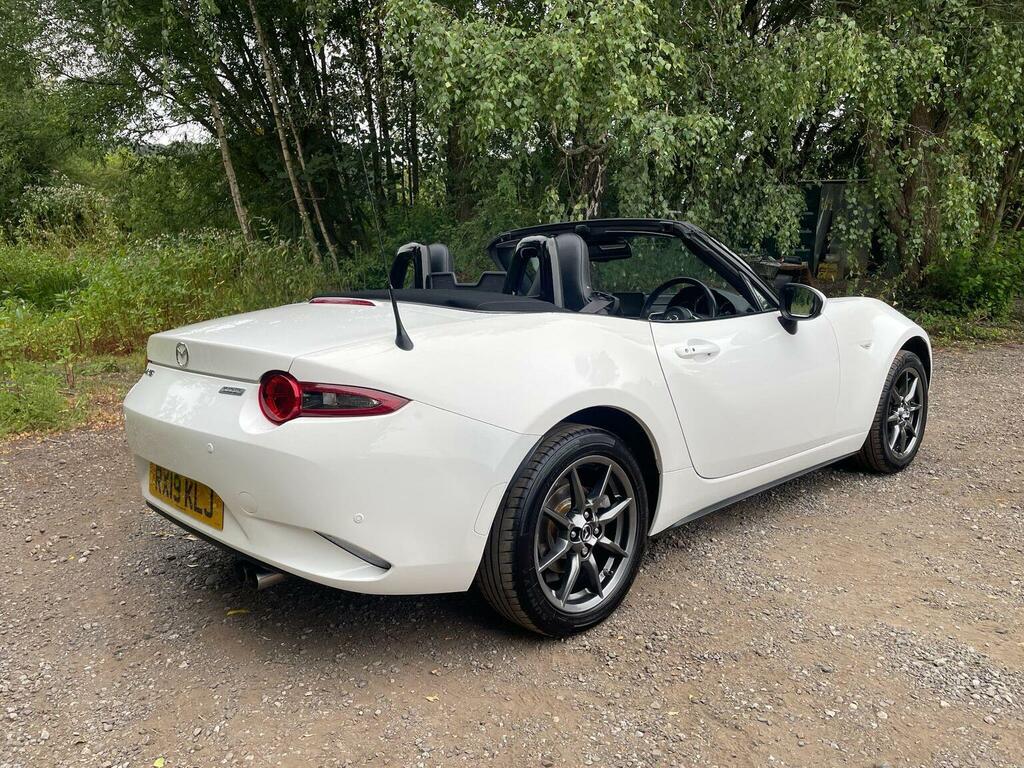 Mazda MX-5 1.5 Skyactiv-g Sport Nav Euro 6 White #4