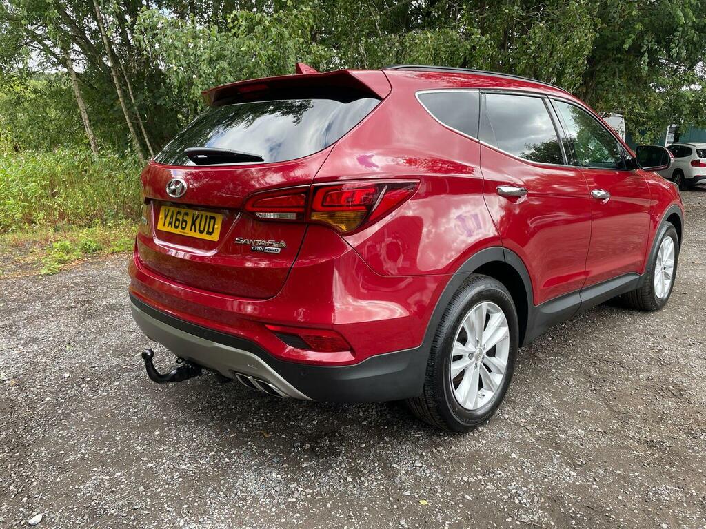 Hyundai Santa Fe Suv 2.2 Crdi Blue Drive Premium 4Wd Euro 6 Ss 5 Red #4