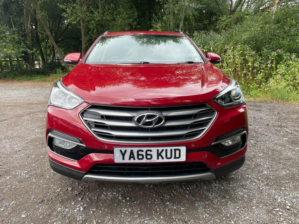 Hyundai Santa Fe Suv 2.2 Crdi Blue Drive Premium 4Wd Euro 6 Ss 5 Red #2
