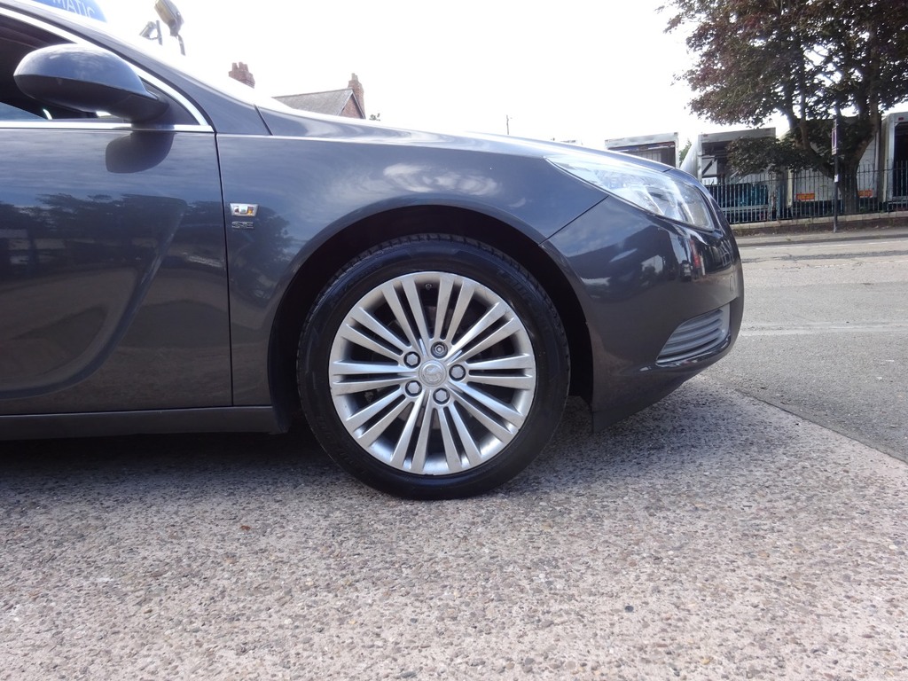 Vauxhall Insignia 2.0 Cdti Sri Nav White #16