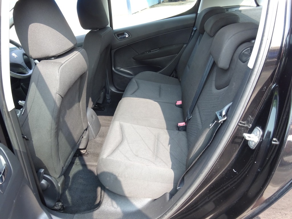 Peugeot 308 Hatchback White #13