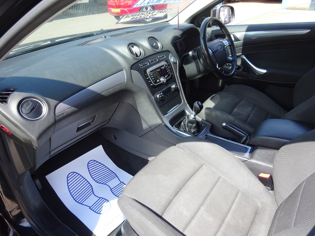 Ford Mondeo 2.0 Tdci Titanium Euro 5 Silver #10