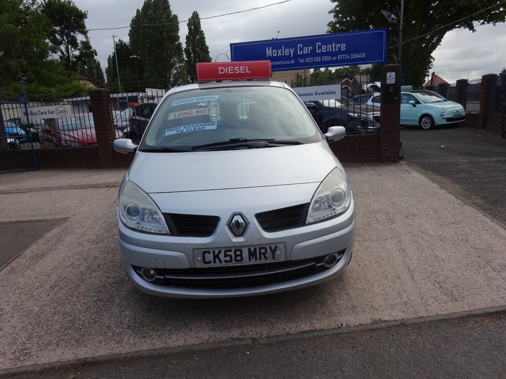 Renault Scenic 1.5 Dci 106 Dynamique Silver #2