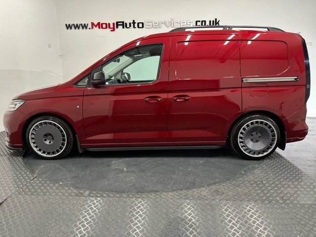 Volkswagen Caddy 2023 2.0 Tdi C20 Commerce Pro Panel Van Red #4