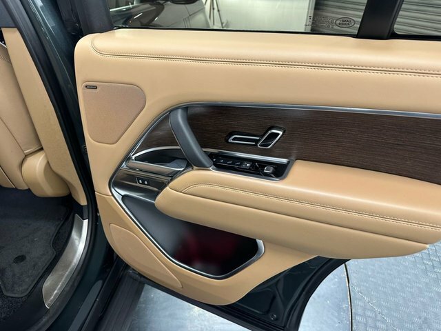 Land Rover Range Rover 3.0 D350 First Edition Black #23