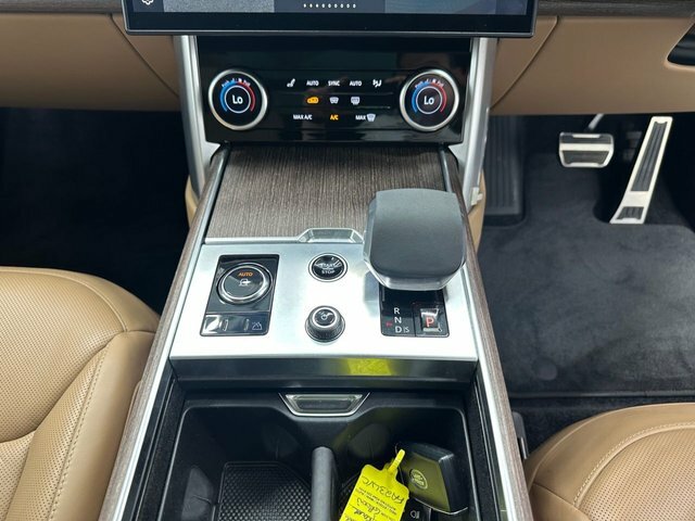 Land Rover Range Rover 3.0 D350 First Edition Black #16