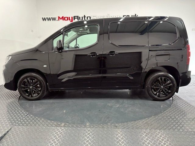 Citroen Berlingo 2024 1.5 Bluehdi 1000Driver M Panel Van Diese XIB464 Black #2