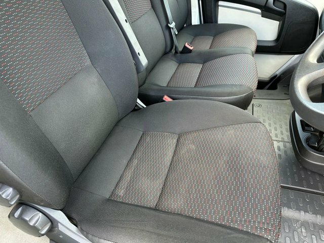 Peugeot Boxer 2019 2.0 Bluehdi 335 Professional Panel Van Di Silver #6