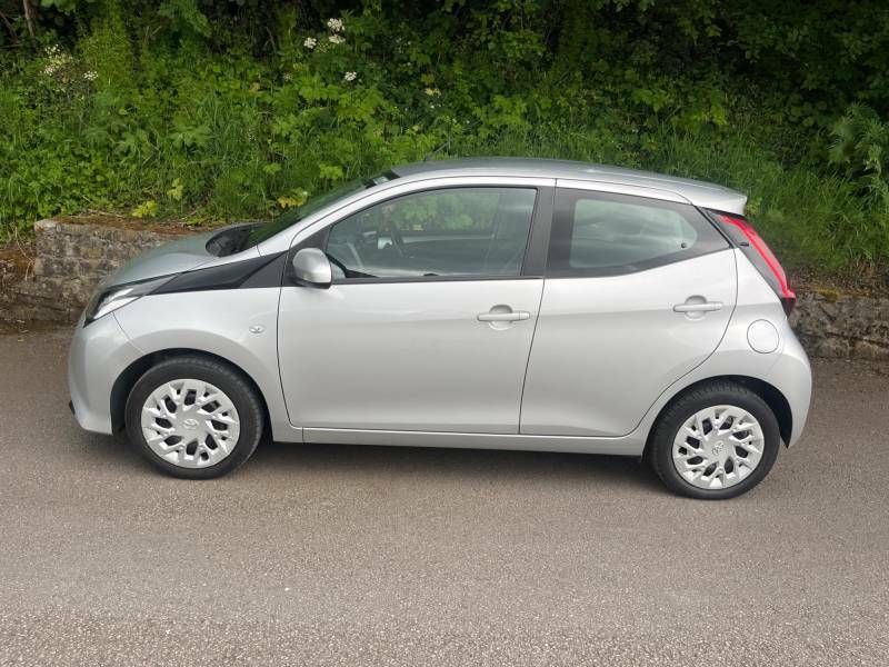 Toyota Aygo 1.0 Vvt-i X-play - 2019 69 YH69XJC Silver #5
