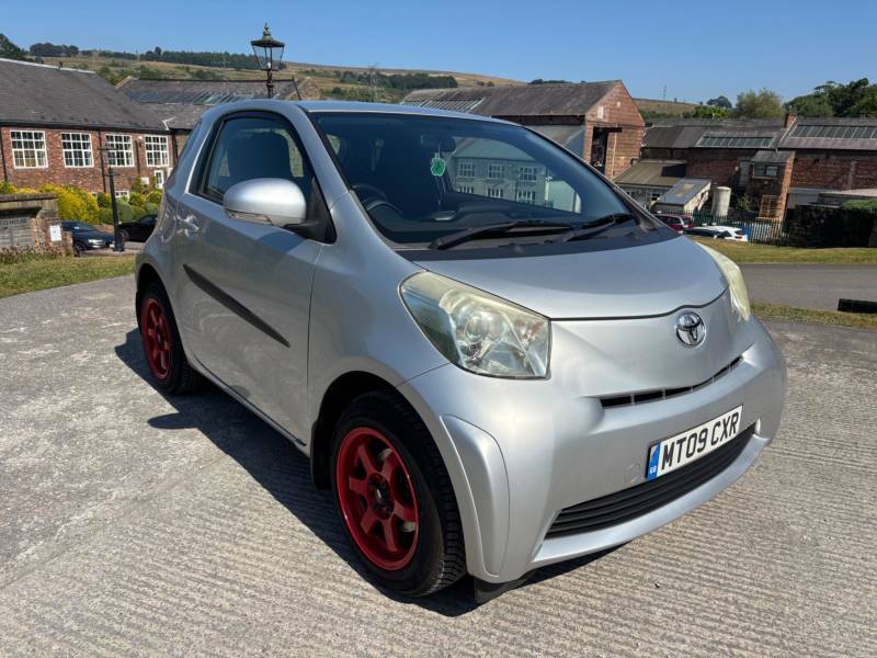 Toyota IQ 1.0 Vvt-i - 2009 09 Silver
