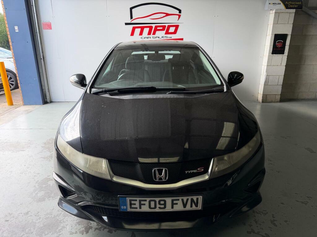Honda Civic 1.8 I-vtec Type S Hatchback Black #3