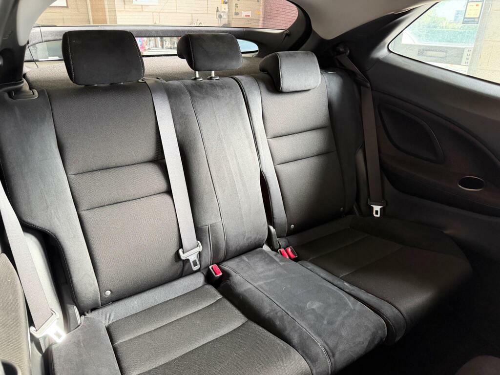 Honda Civic 1.8 I-vtec Type S Hatchback Black #6