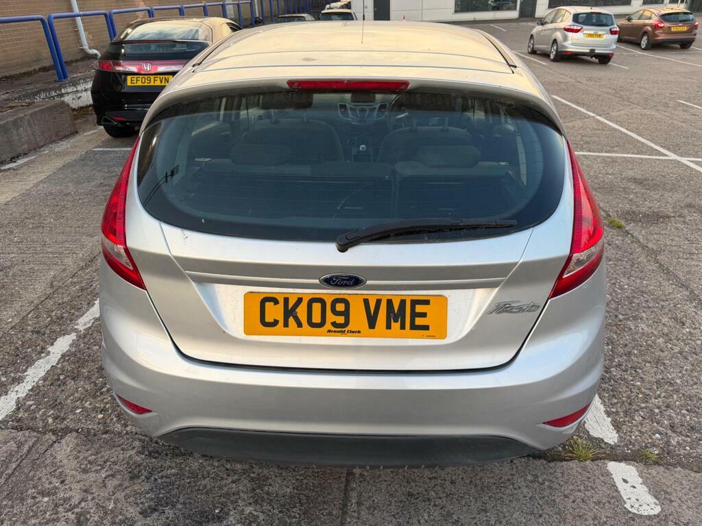 Ford Fiesta 1.2 Fiesta Zetec 82 Silver #7