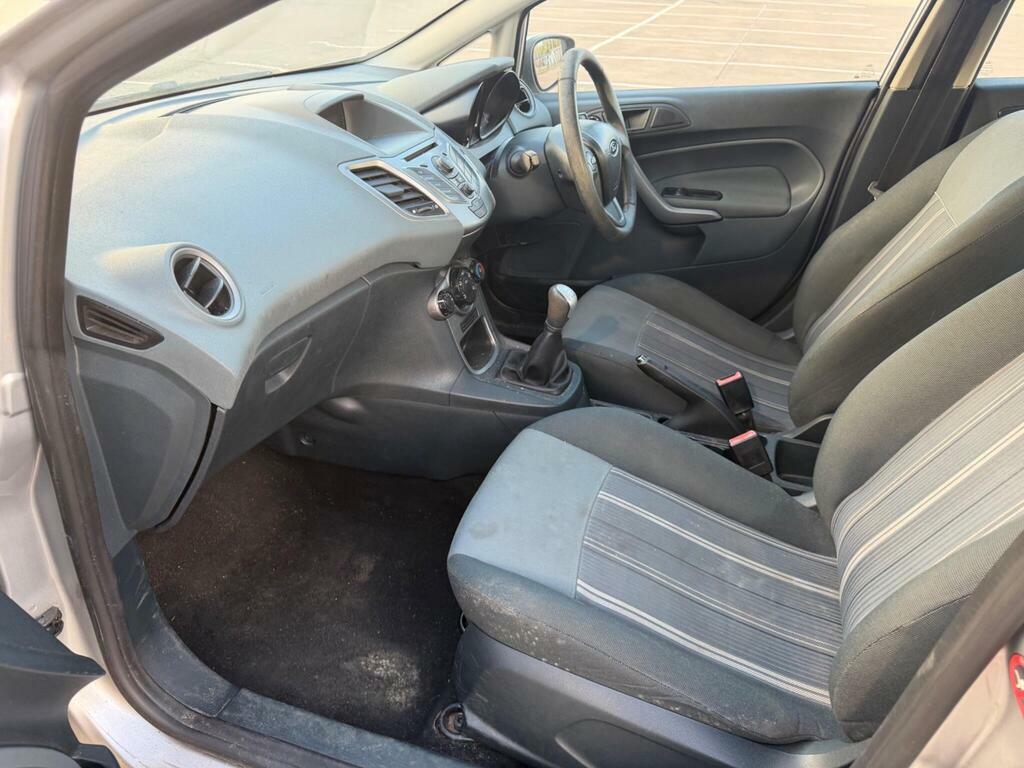 Ford Fiesta 1.25 Style Hatchback Silver #4