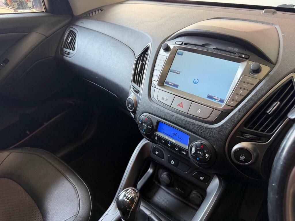 Hyundai Ix35 1.6 Gdi Se Suv Euro 5 135 Ps White #46