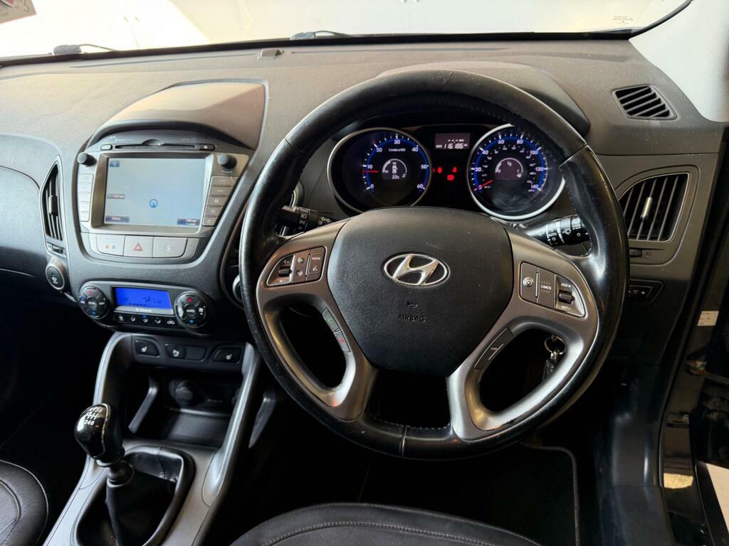 Hyundai Ix35 1.6 Gdi Se Suv Euro 5 135 Ps White #25