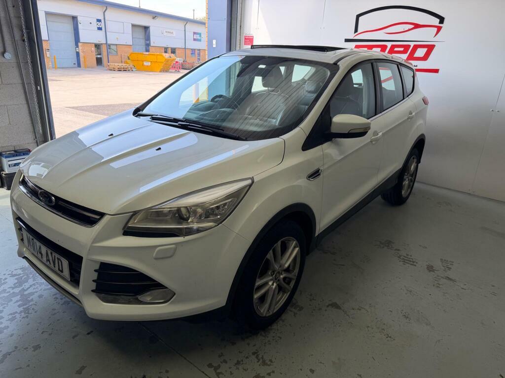 Ford Kuga 2.0 Tdci Titanium X Suv White #2