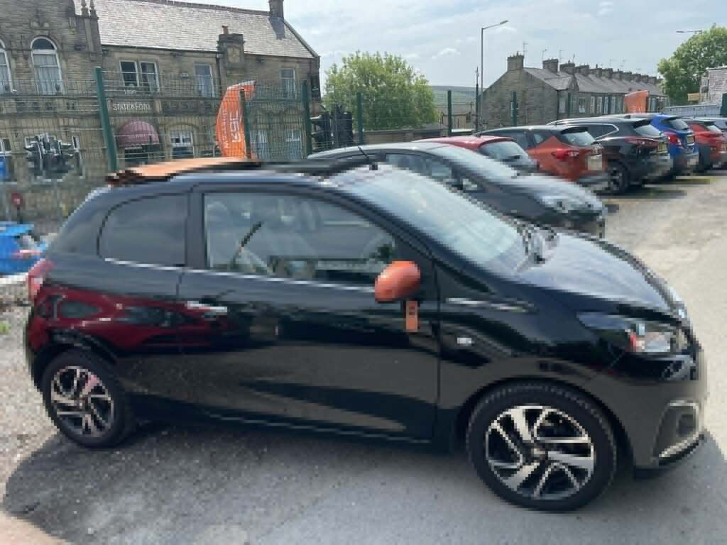 Peugeot 108 1.2 Ltr DC18FPX Black #3
