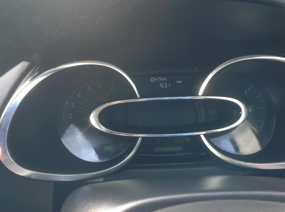 Renault Clio 1L Petrol 5dr HG62WWV #3