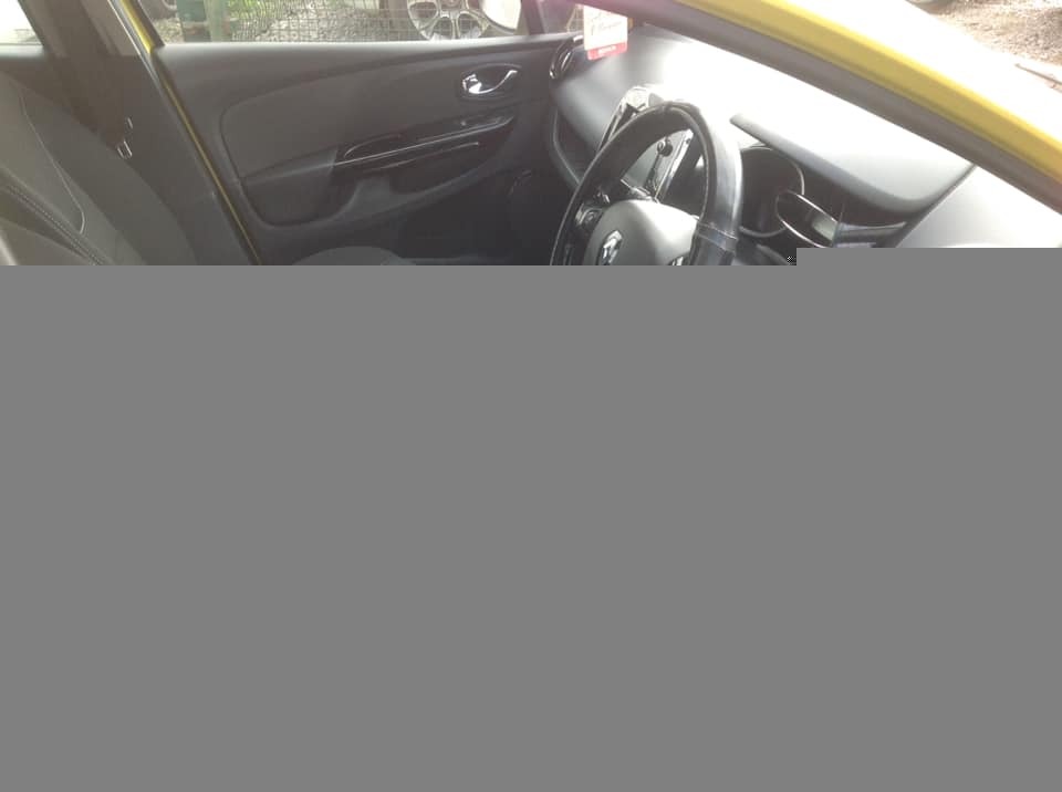 Renault Clio 1L Petrol 5dr HG62WWV #2