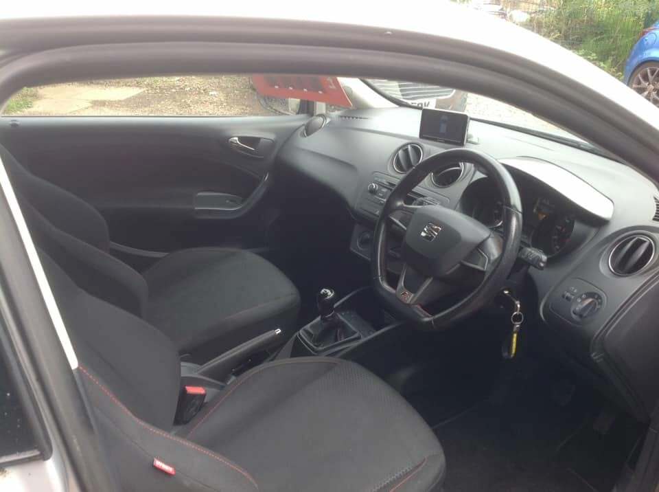 Seat Ibiza 1.2 Petrol 3dr SJ64HJV #5