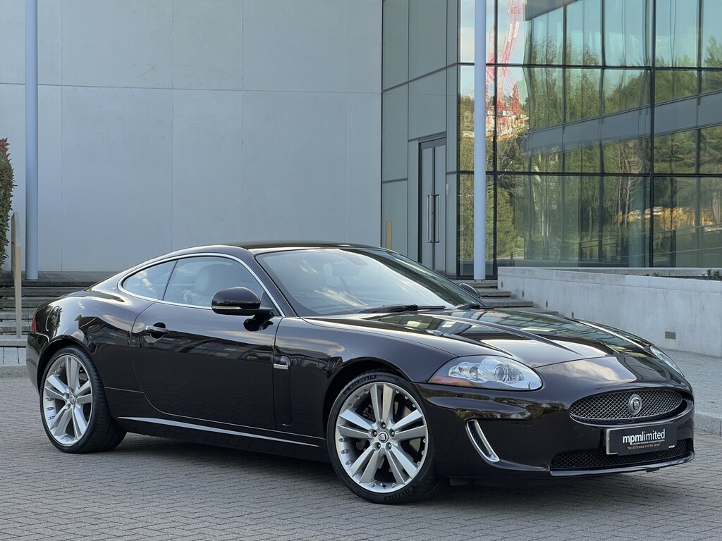Jaguar XK Coupe Red #19