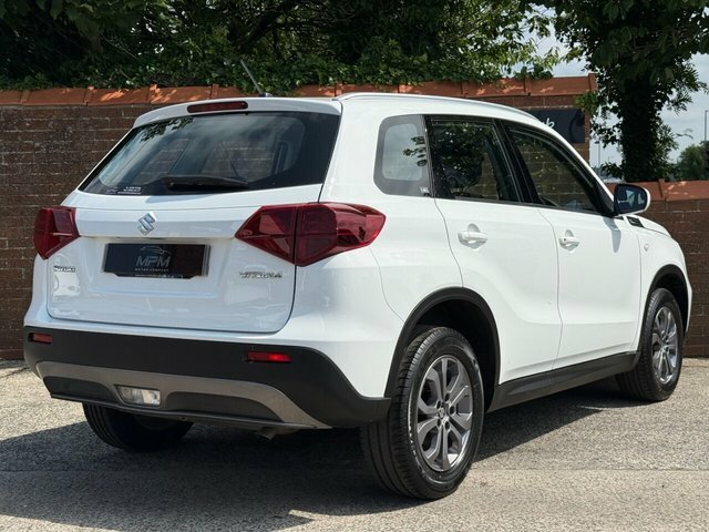 Suzuki Vitara 1.0 Boosterjet Sz4 Suv Euro 6 S SJ68FNF White #5