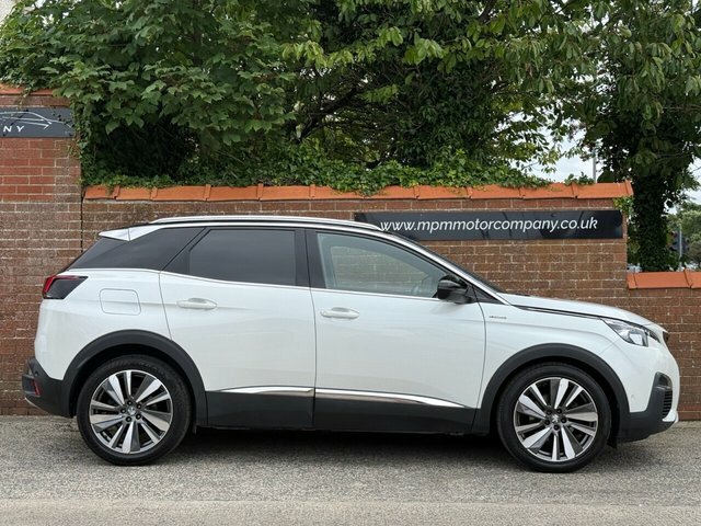 Peugeot 3008 1.5 Bluehdi Gt Line Premium Suv White #3