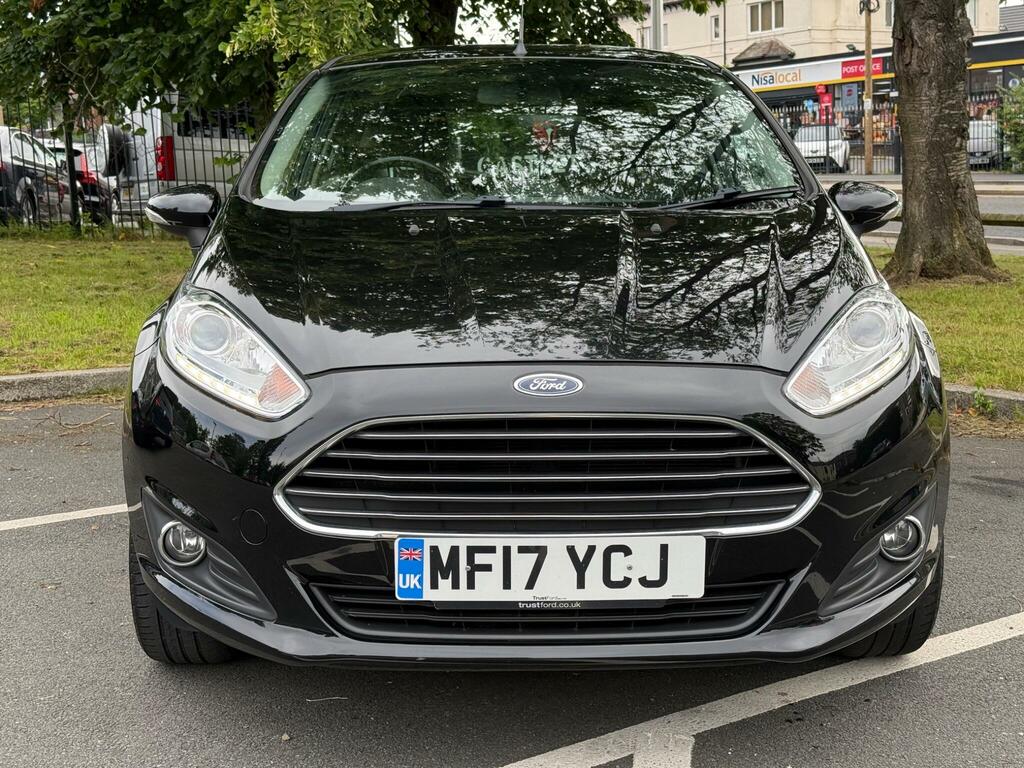 Ford Fiesta 1.25 Zetec Euro 6 MF17YCJ Black #3