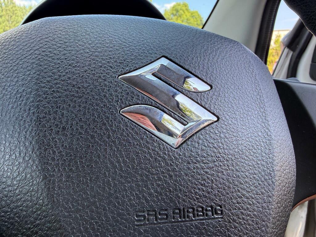 Suzuki Celerio Hatchback 1.0 Sz2 Euro 6 201565 Silver #26