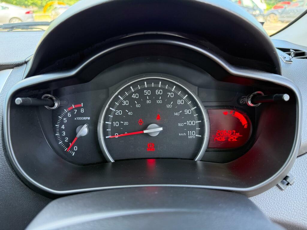 Suzuki Celerio Hatchback 1.0 Sz2 Euro 6 201565 Silver #24