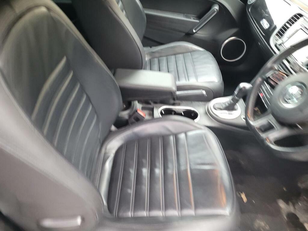 Volkswagen Beetle 2.0 Tdi Sport Dsg Euro 5 White #4