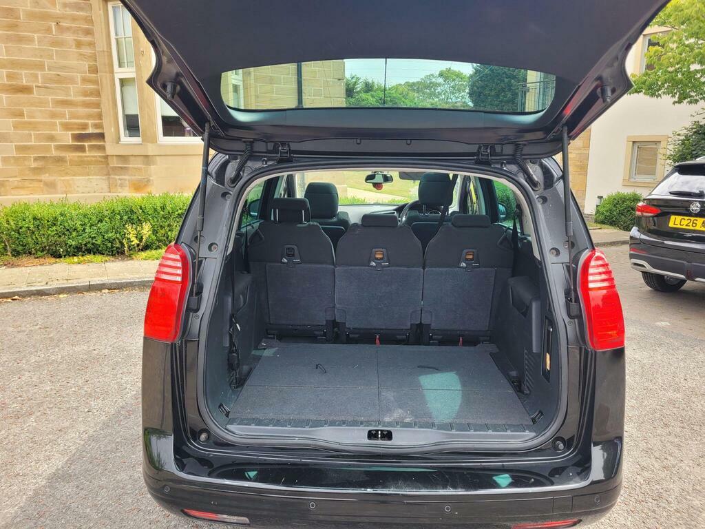 Peugeot 5008 Active Grey #55