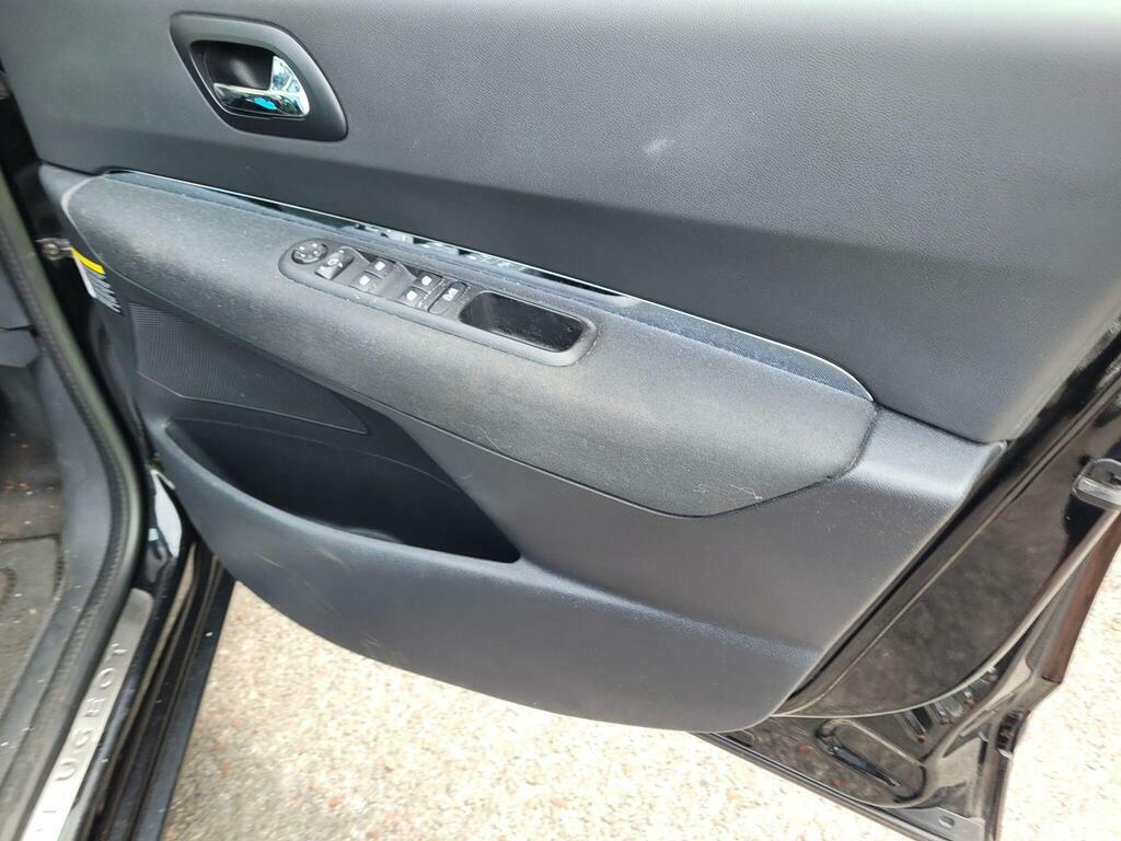 Peugeot 5008 Active Grey #50