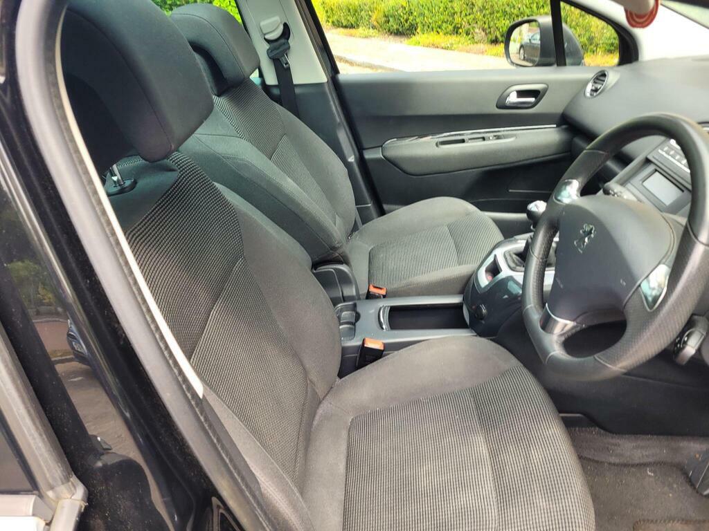 Peugeot 5008 Active Grey #38
