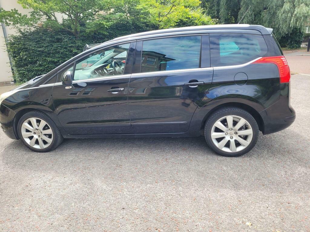 Peugeot 5008 Active Grey #23