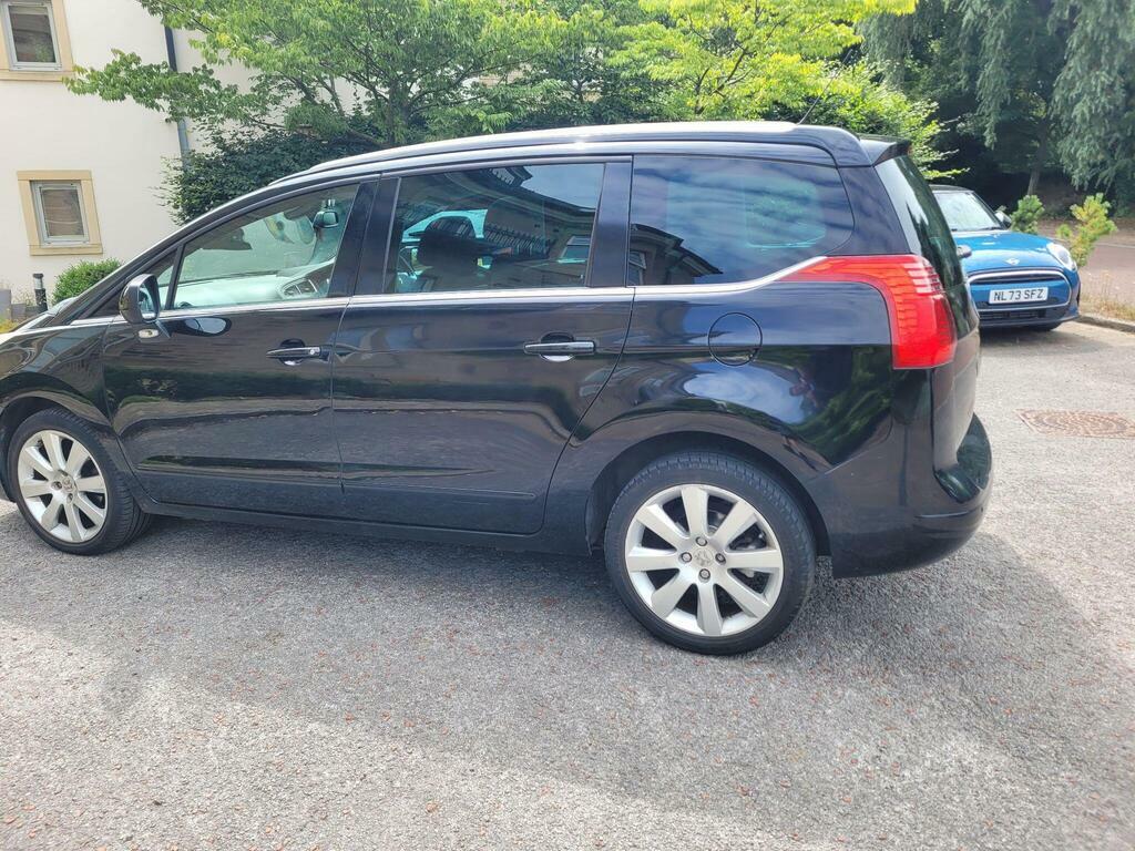 Peugeot 5008 Active Grey #25