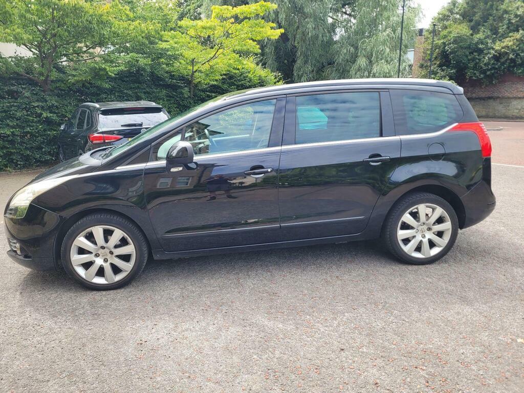 Peugeot 5008 Active Grey #21